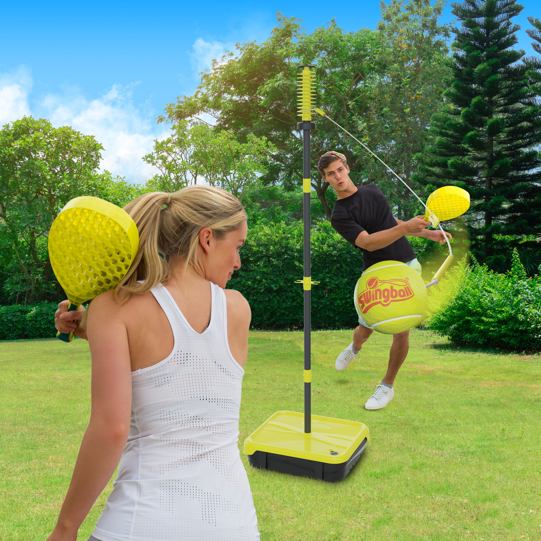 SWINGBALL PRO ALL SURFACE TWO PRO BATS AND REAL TENNIS BALL HEIGHT ADJ 1.8M