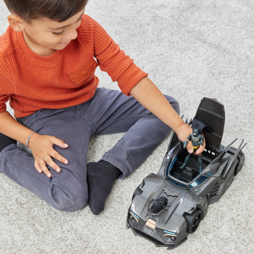DC Batman Crusader Batmobile with 4" Figure